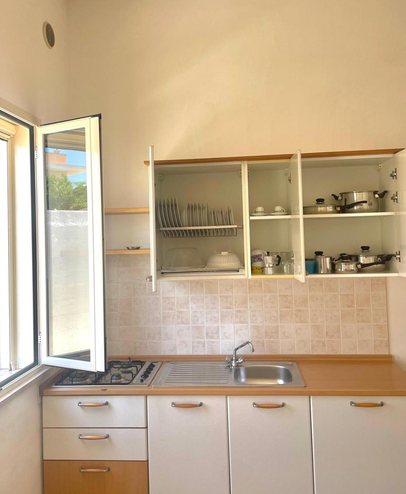 La Rondine Bed And Breakfast Uggiano La Chiesa Luaran gambar